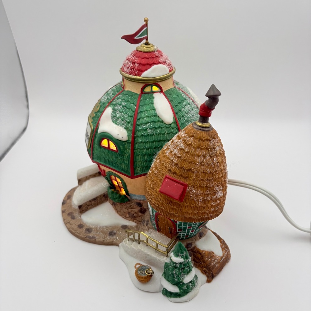 Department 56 North Pole Series The Elf Spa Green Lighted Village 56402 - Picture 2 of 8